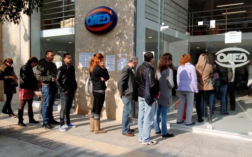 To 27% αγγίζει η ανεργία στην Ελλάδα- «Βόμβα» της ΓΣΕΕ